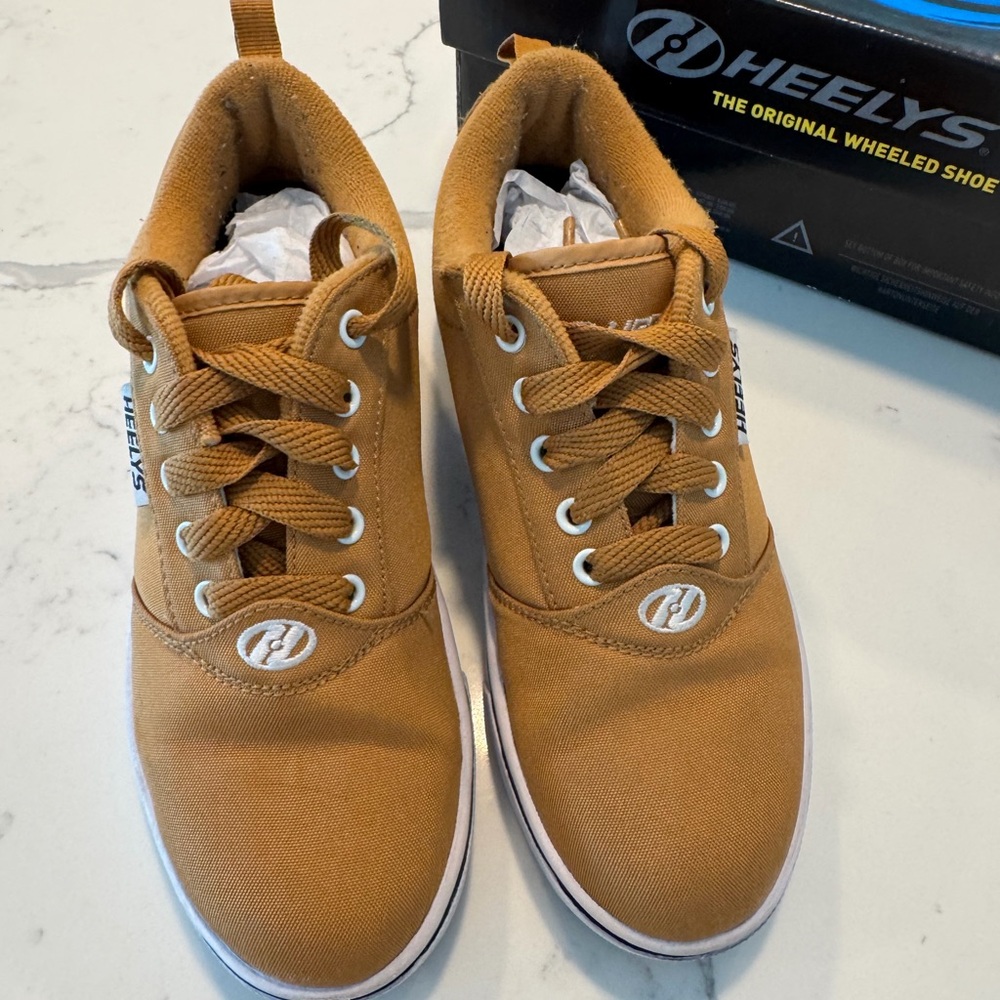 Heelys Boys  Skate Shoes